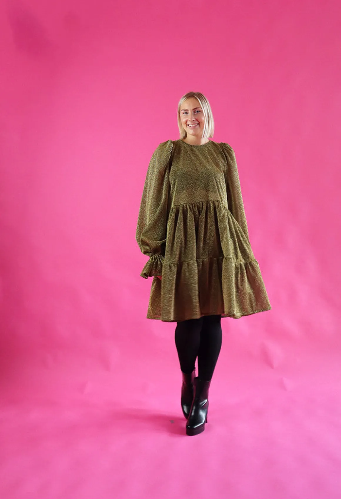 Dishy Dress - Glitter Musta/Kulta M/L