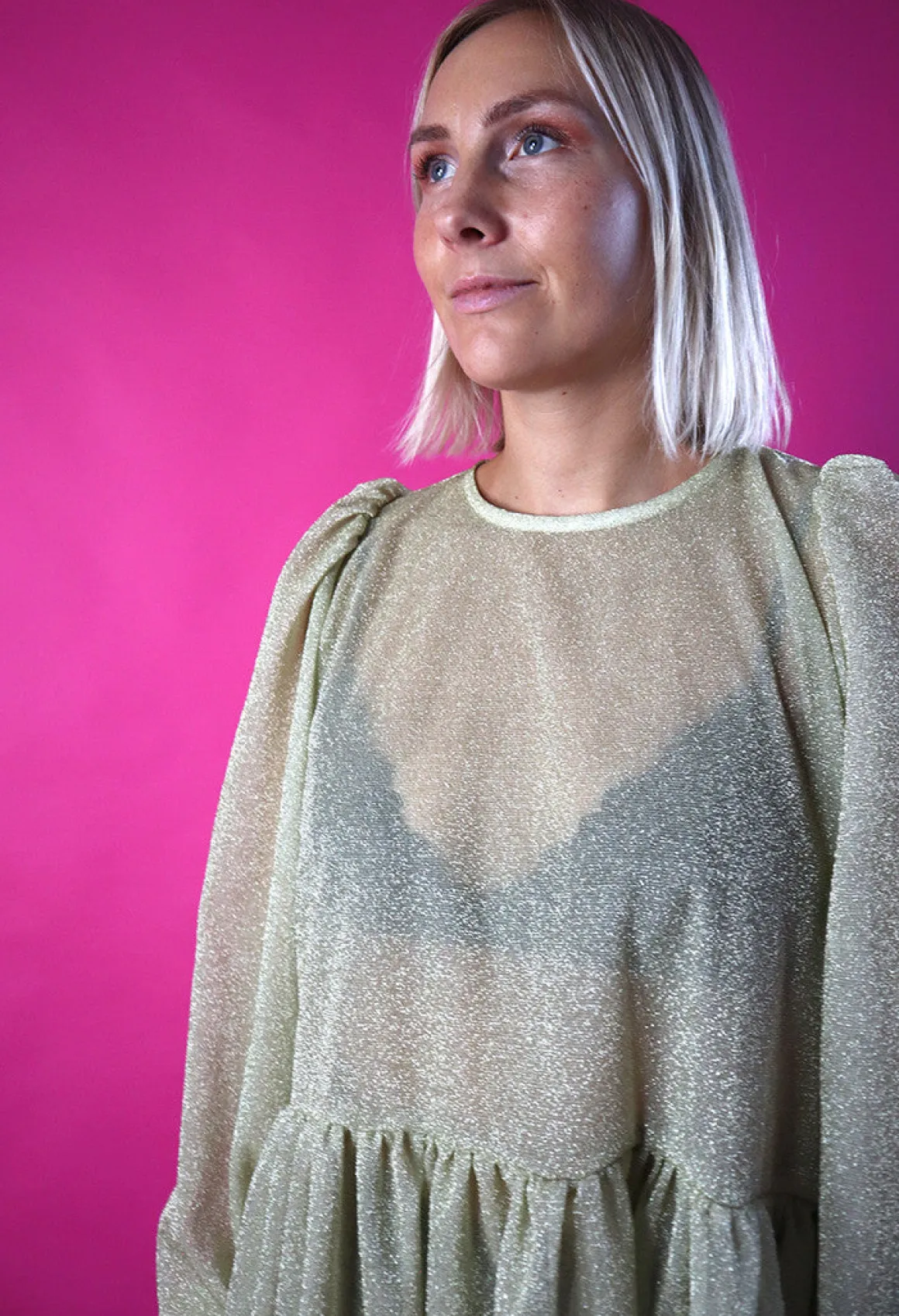 Dishy Dress - Glitter Valkokulta