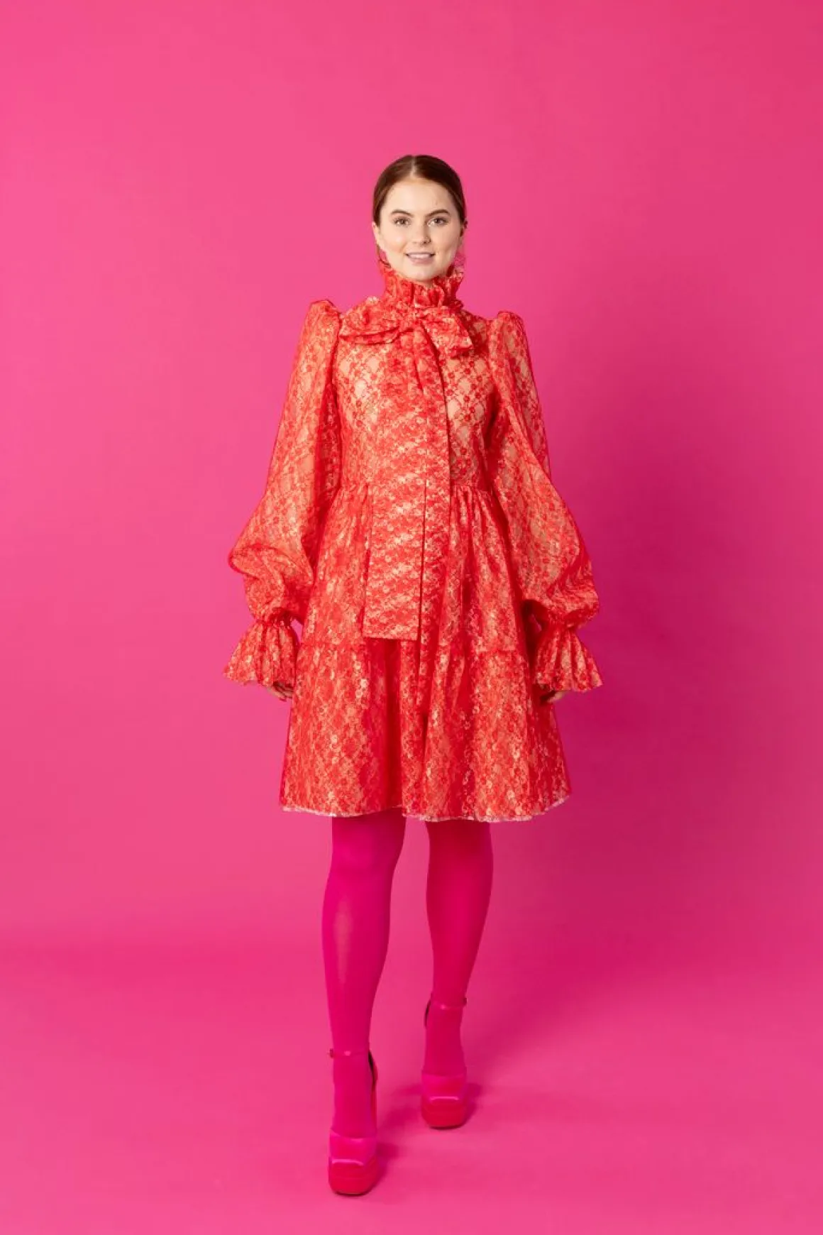 Dishy Dress - Lace Red