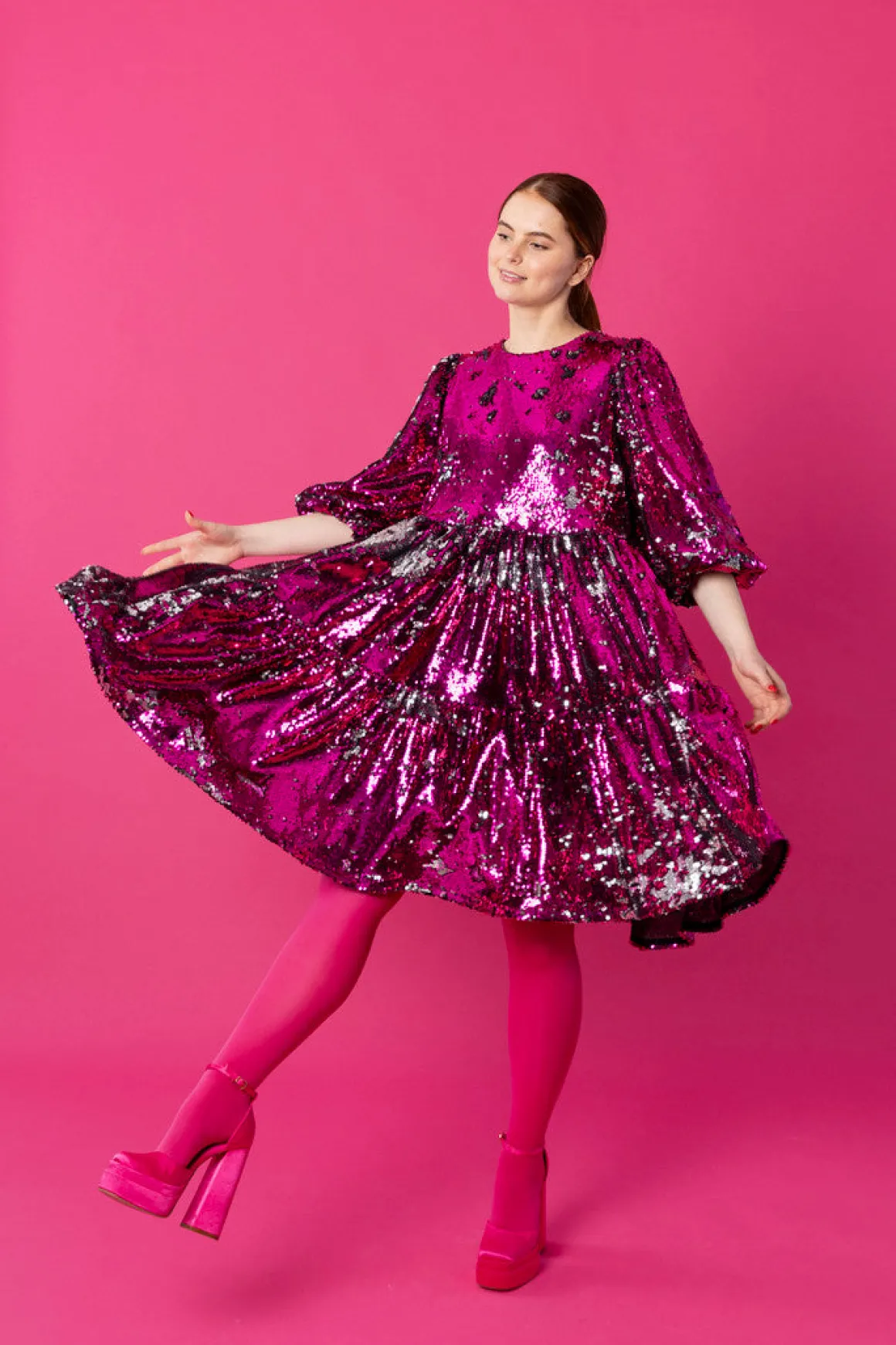 Dishy Dress - Pinkki Paljetti XL/XXL