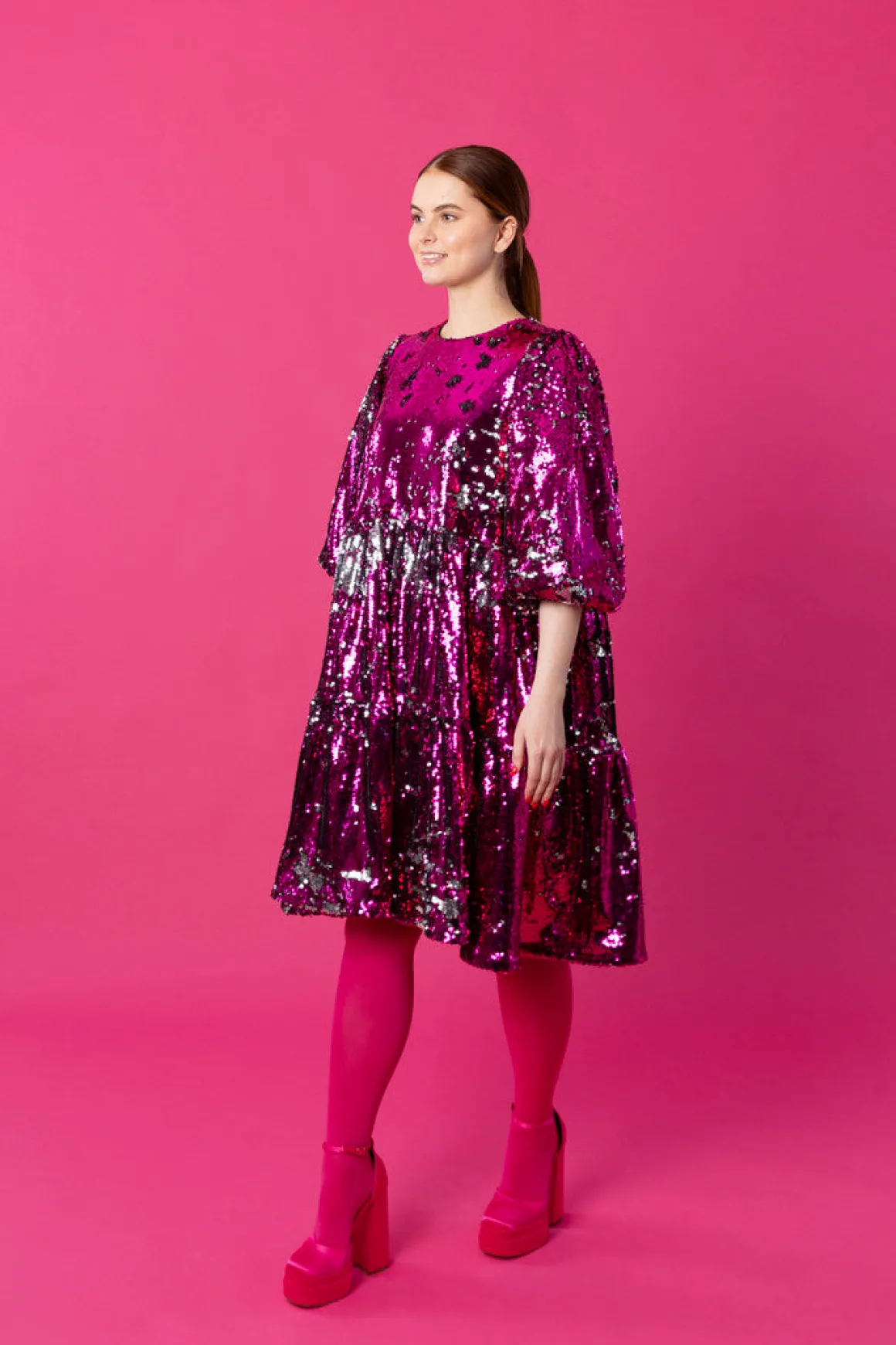 Dishy Dress - Pinkki Paljetti XL/XXL