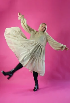 Dishy Dress Rusettikauluksella - Glitter Valkokulta M/L