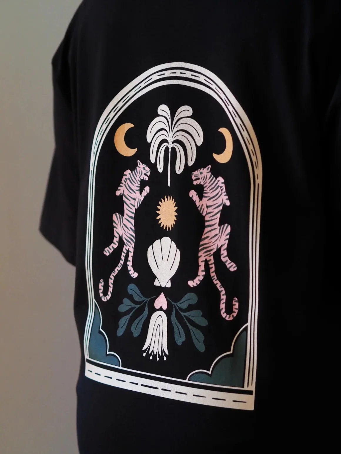 Easy Tiger Oversize T-shirt - Black