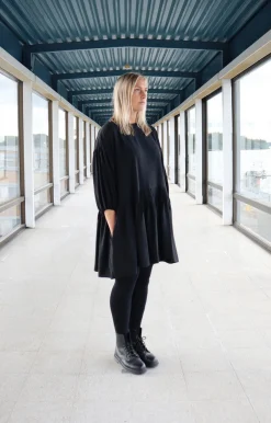 Flirty Dress Puff Sleeve - Black