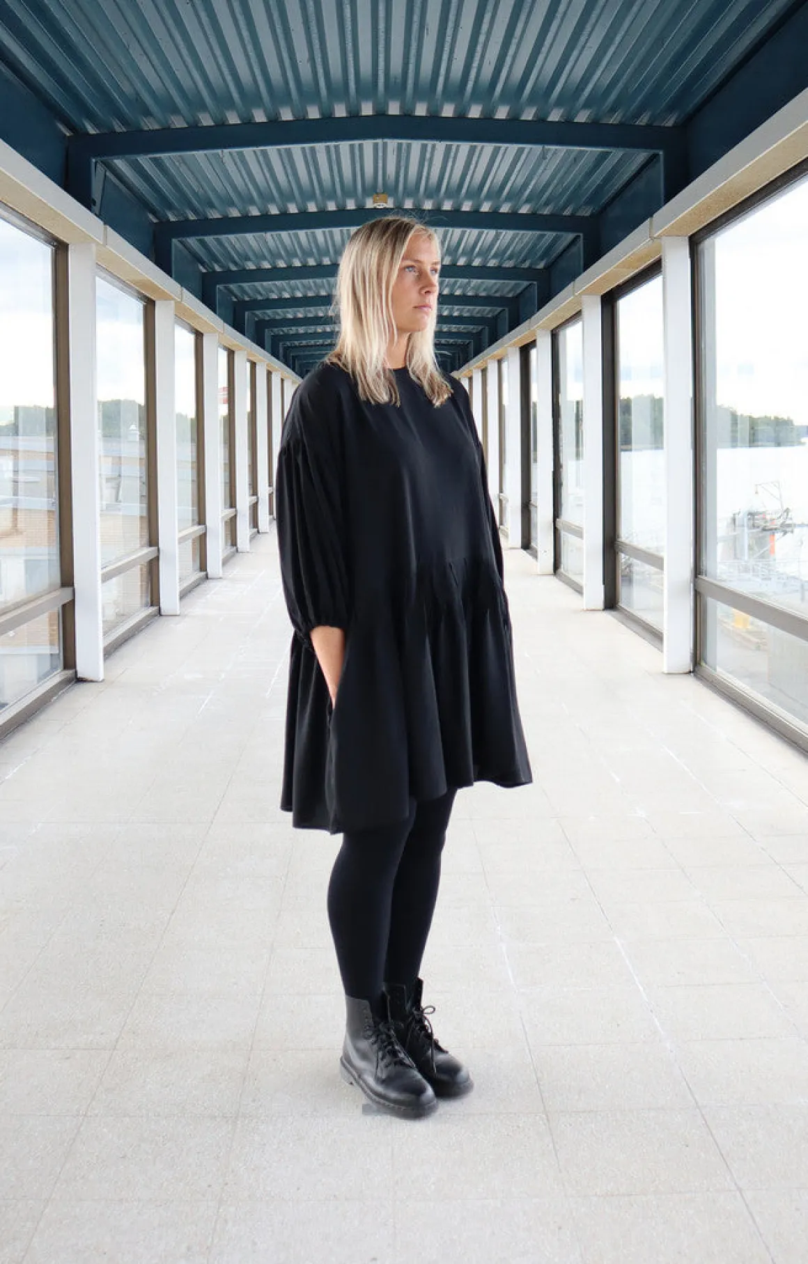 Flirty Dress Puff Sleeve - Black