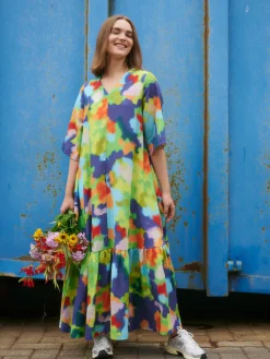 Flowerfield Maxi Dress