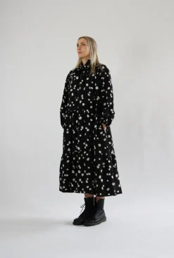 Flowy Dress Long - Daisy Black