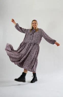 Flowy Long Dress - Kukkaniitty