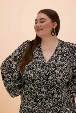 Gia Earrings - Green