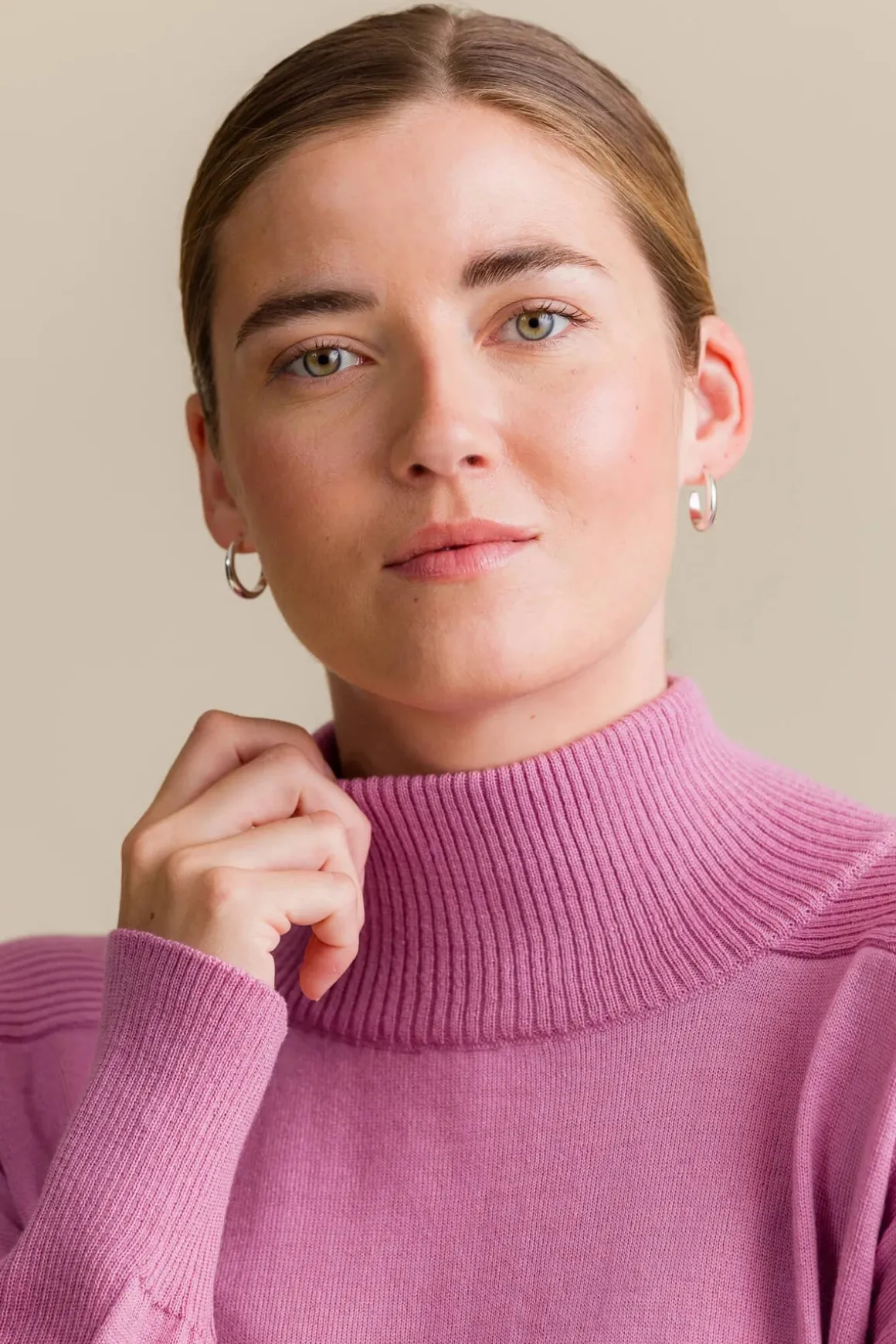 Ina Neulepusero - Vanha Ruusu