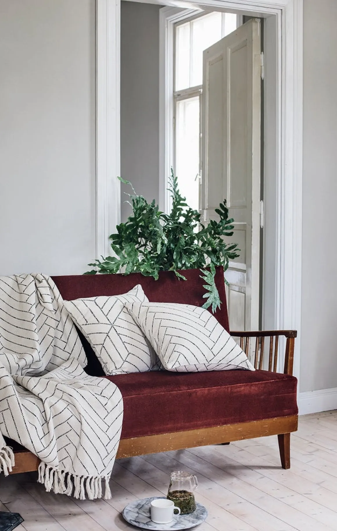 Kievari sisustustyyny 45x45 cm