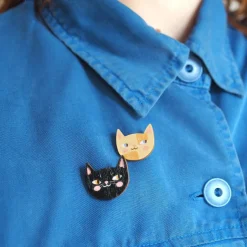 Kissakaverit - pinssi