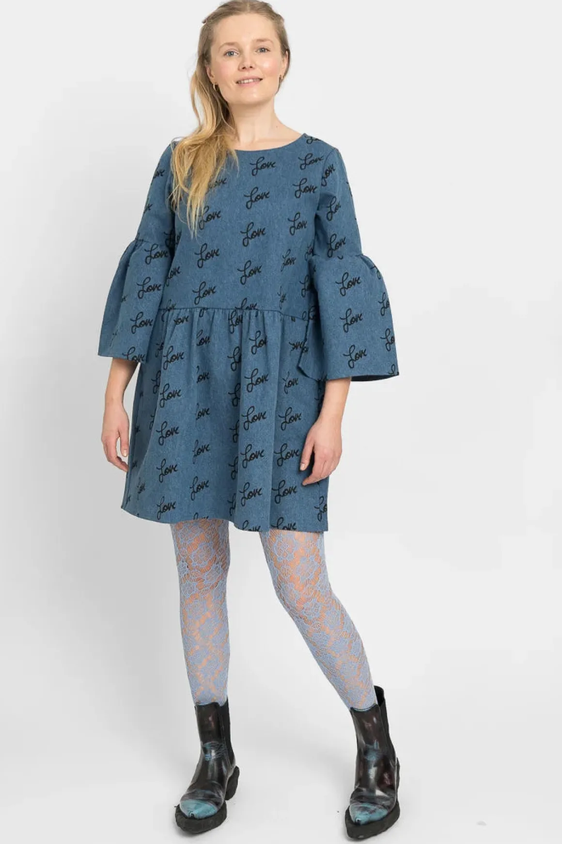 Kukka II - Love Farkku