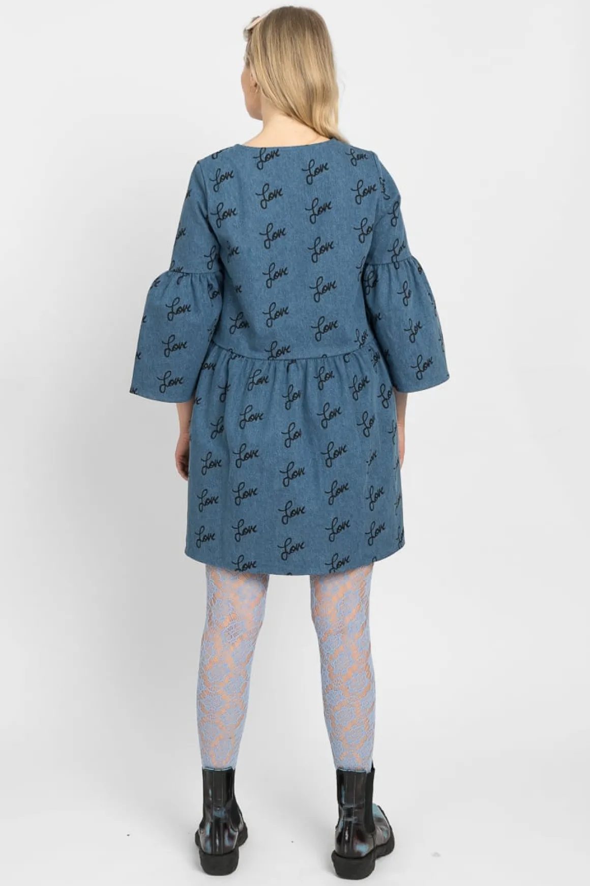 Kukka II - Love Farkku