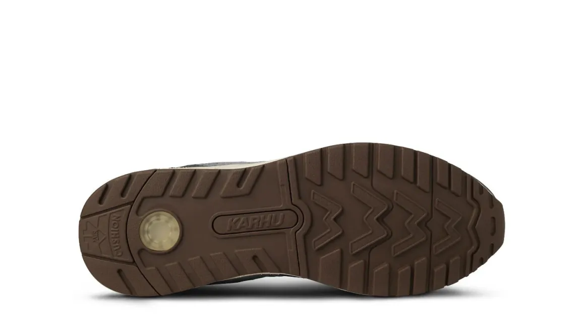 Legacy 96 - Laurel Wreath / Warm Taupe