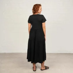 Lily merinomekko - Musta