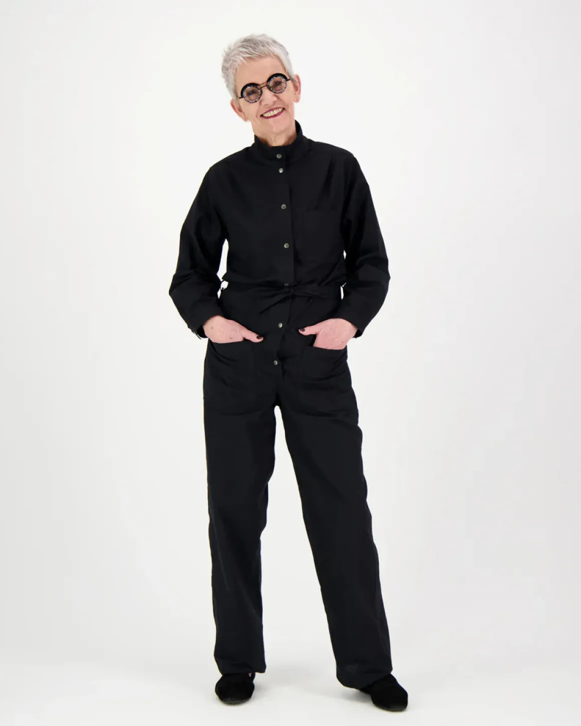 Loikka Haalari - Musta