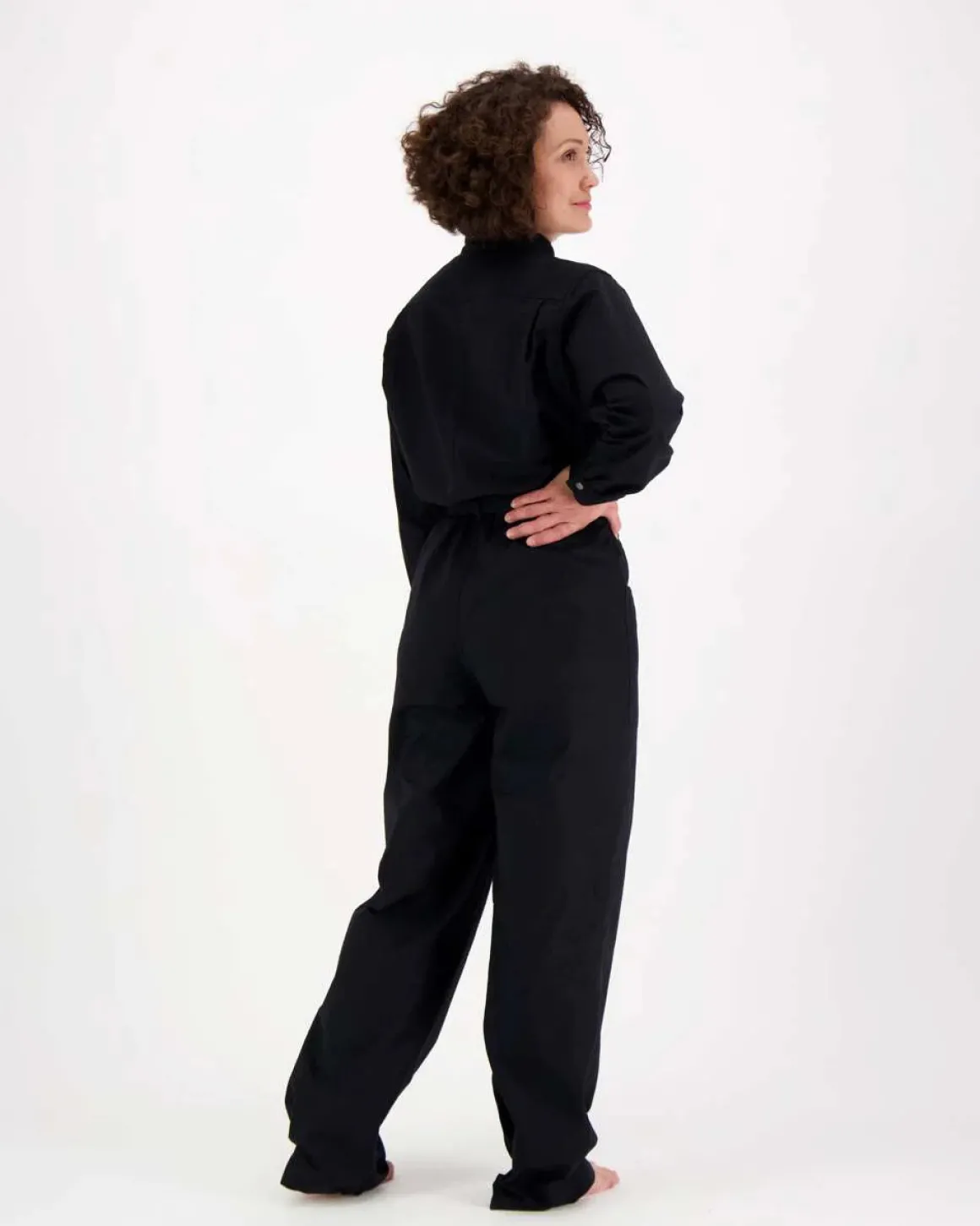 Loikka Haalari - Musta