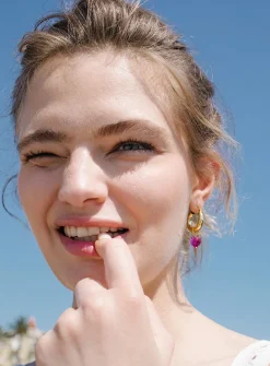 Lonely Hearts Club No. 2 Korvakorut