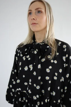 Lush Dress - Daisy Black
