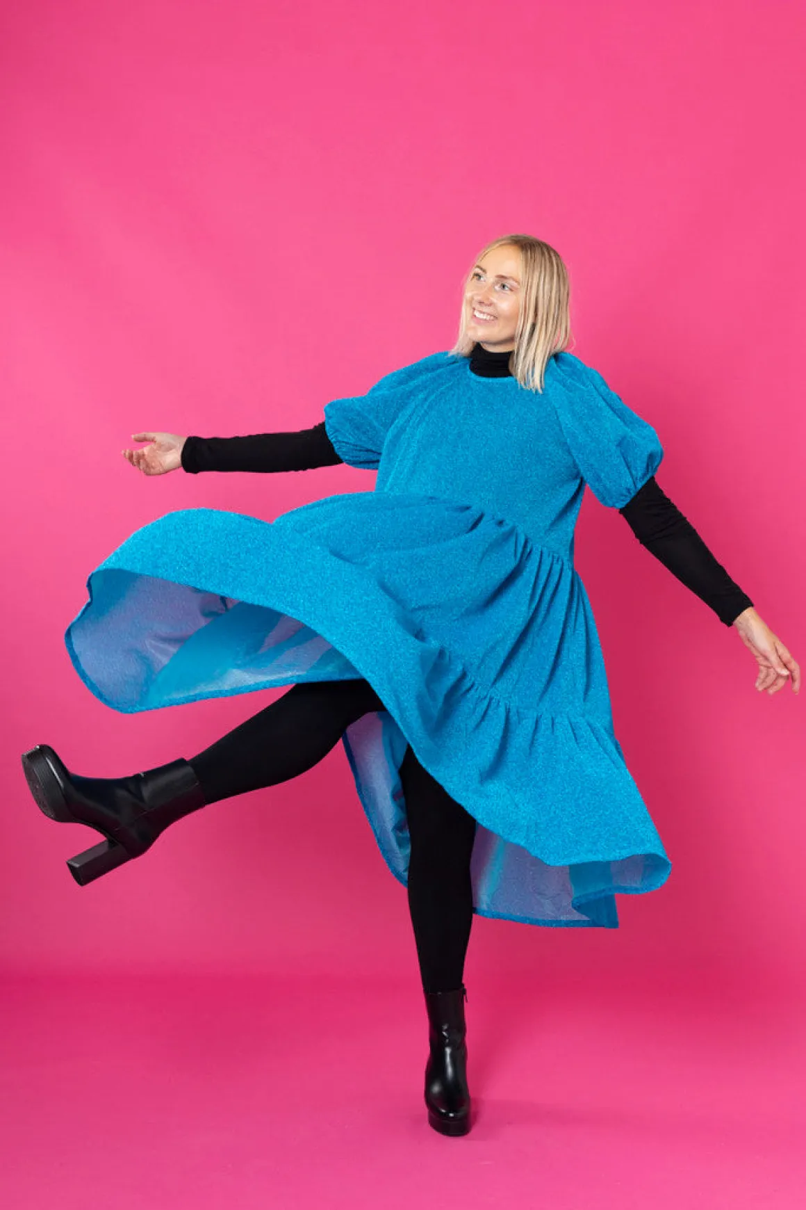 Lush Dress Puhvihihoilla - Glitter Turkoosi M/L