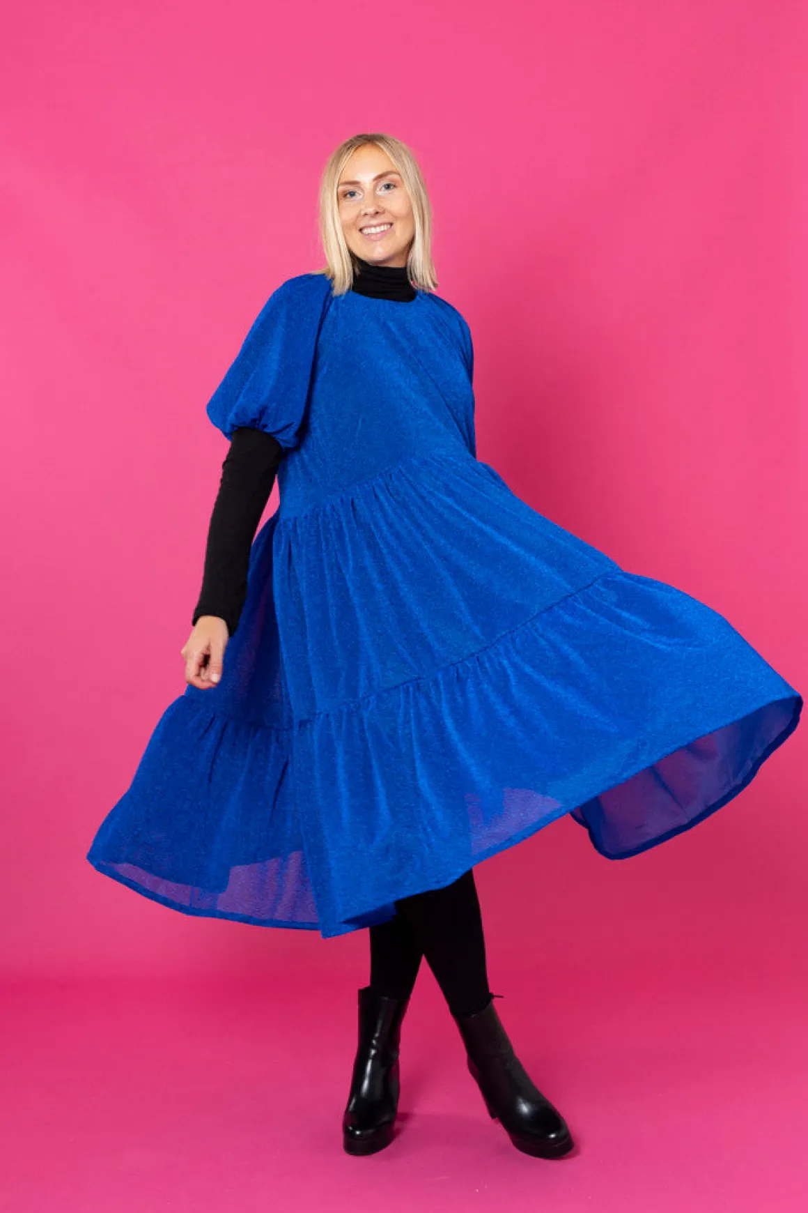 Lush Dress Puhvihihoilla - Glitter Sininen M/L