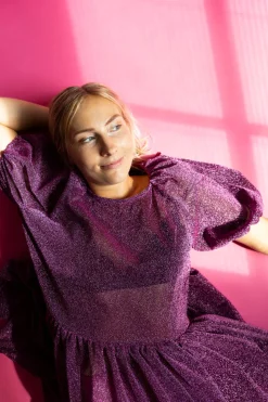 Lush Dress Puhvihihoilla - Glitter Violetti M/L