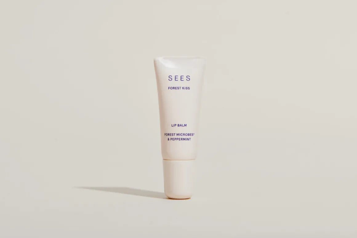 Metsämikrobi huulivoide - Forest Kiss