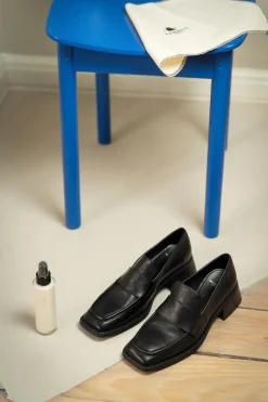 Nahanhoitoaine - FAMACO