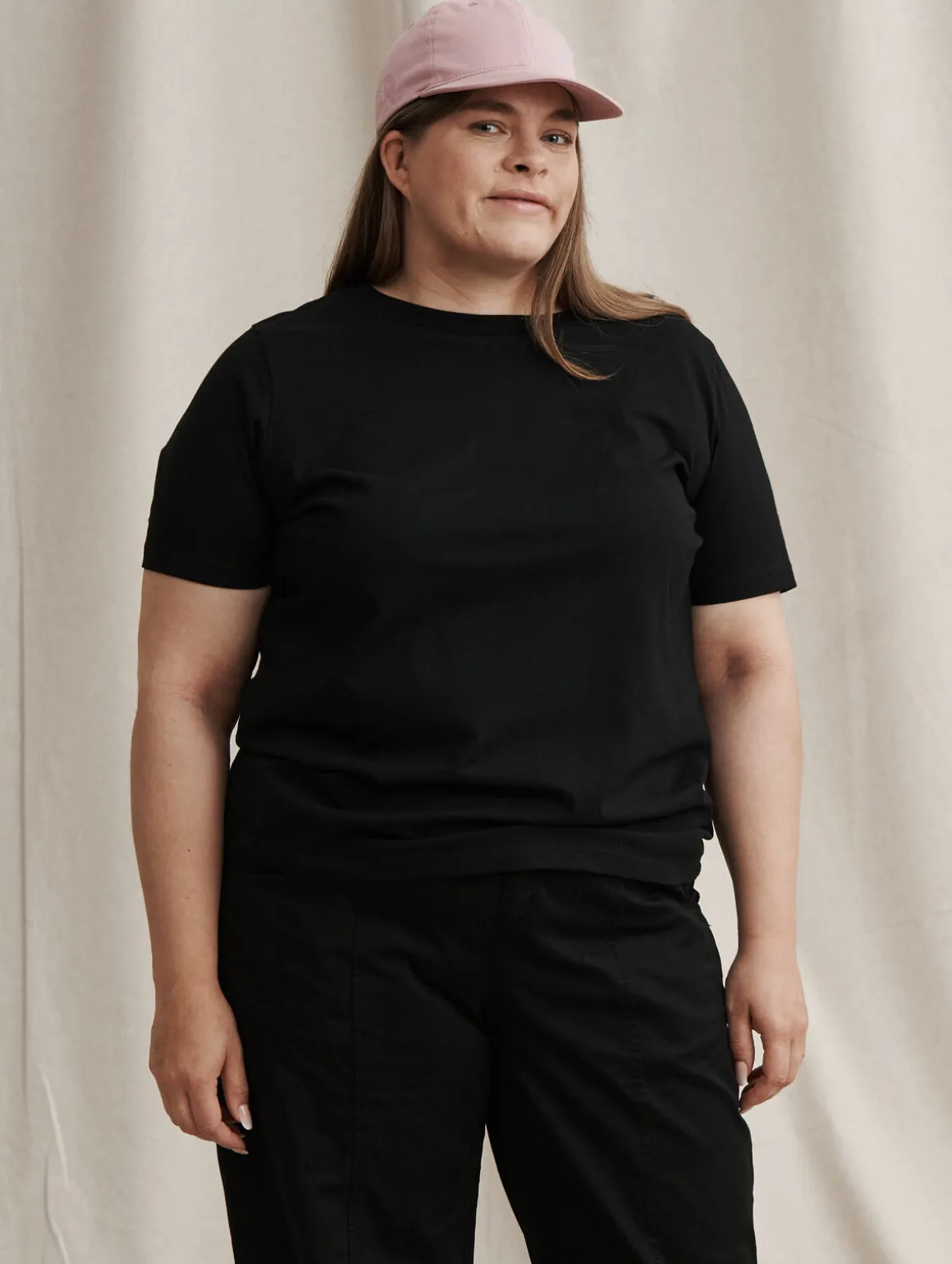 Naisten T-paita Musta