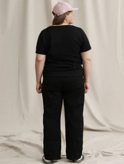 Naisten T-paita Musta