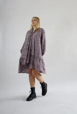 Paitamekko - Kukkaniitty