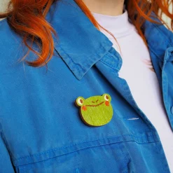 Sammakko naama - pinssi