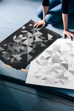 Seitsemän Palaa - juliste valkoinen