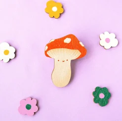 Sienikaveri - pinssi