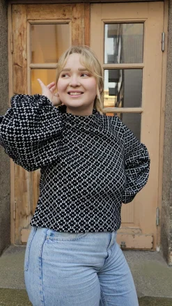 Talvikki Puuvillapaita - Apila Mustavalko